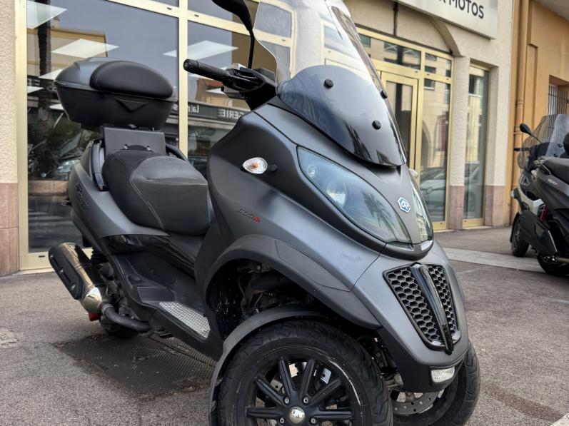 PIAGGIO MP3 500